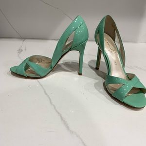Ivanka Trump open toe pumps